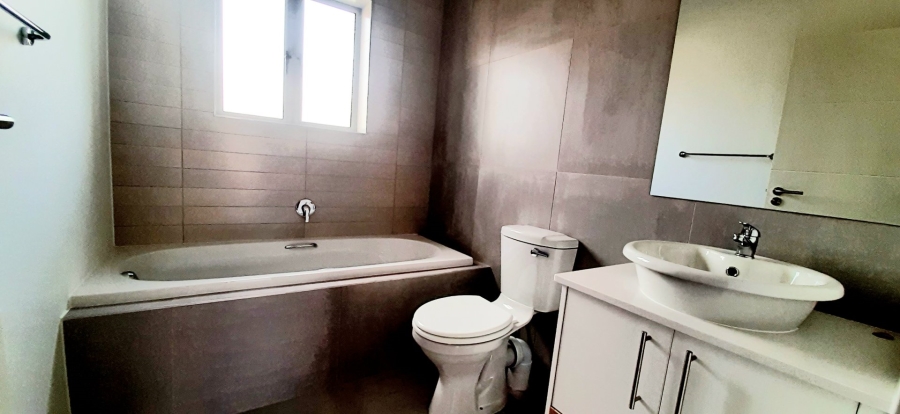 3 Bedroom Property for Sale in Mooikloof Country Estate Western Cape